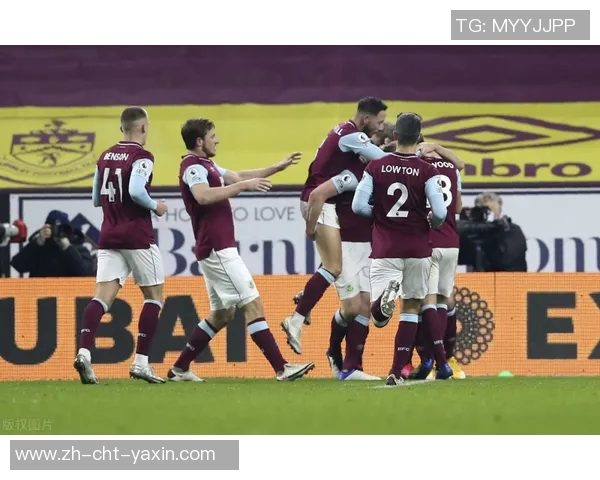 利兹联主场迎战西汉姆联期待精彩对决与激烈竞争